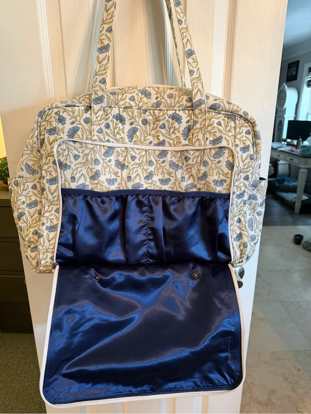 Myra Diaper Bag Royal Damask Blue Floral Canvas Tote (missing changing pad)